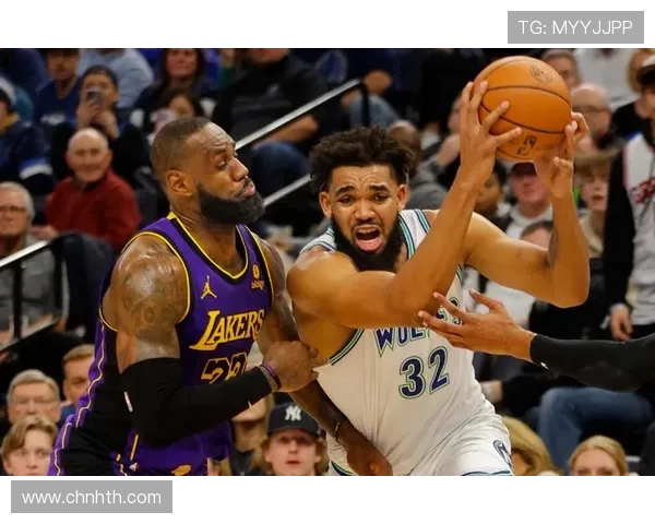 华体会网页体育赛事实时直播，第一时间掌握精彩比赛瞬间